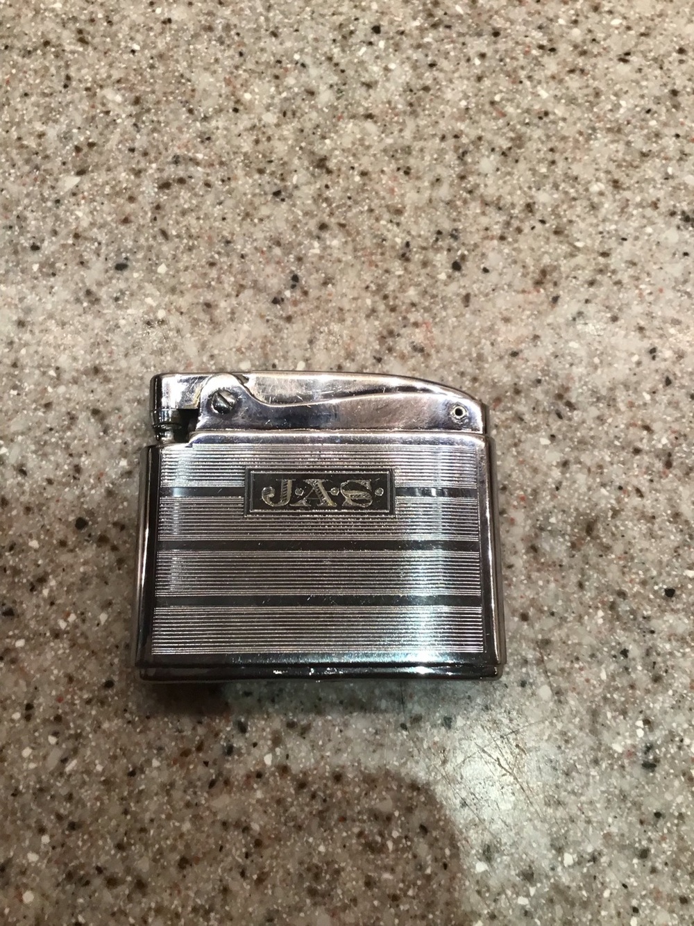 Jax Silver Men’s / Women’s Vintage-Style Refillable Lighter